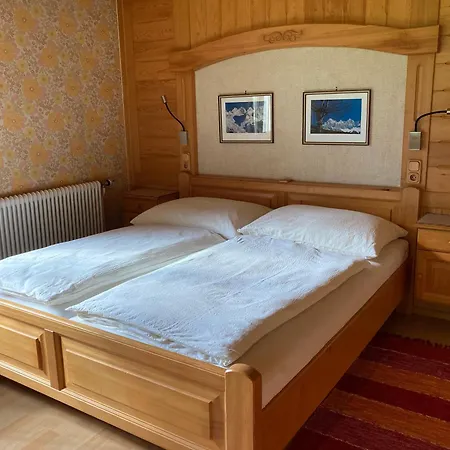 Haus Im Wiesengrund Apartment Obertraun